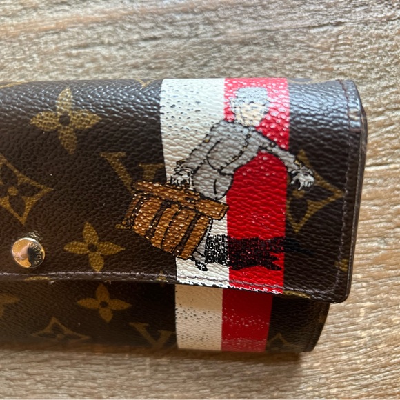 Authentic Louis Vuitton Monogram Wallet Limited Edition with Bellboy Porter - Picture 5 of 12